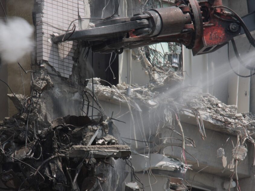 pixta_41643680_L-960x640-e1747641517565